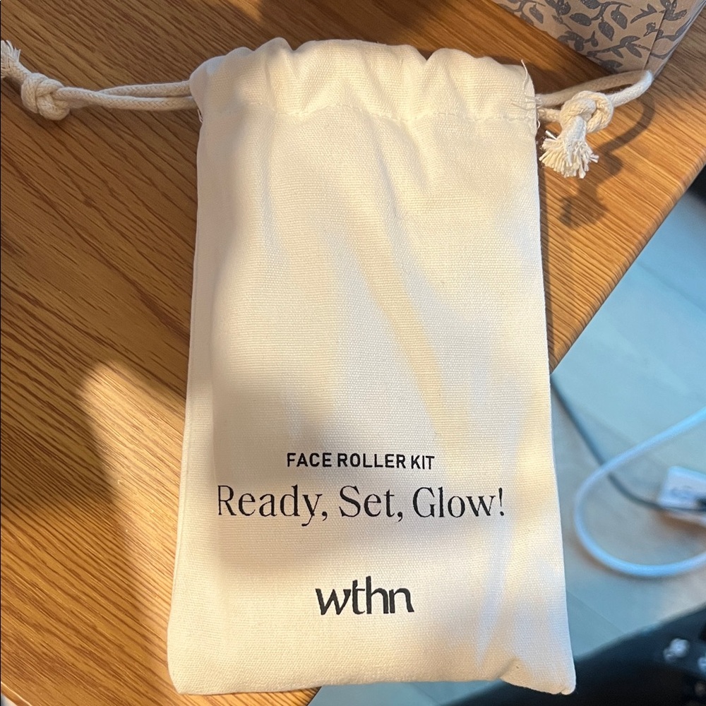 WTHN Face Roller Kit